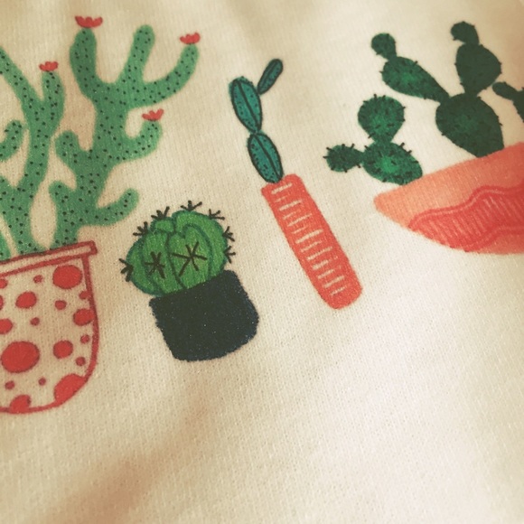 Handmade | Succulent Shirt - Picture 4 of 5