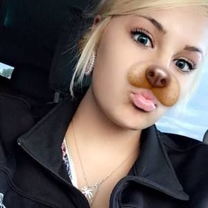 Meet your Posher, Lana