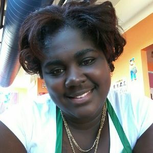 Meet your Posher, Kendra