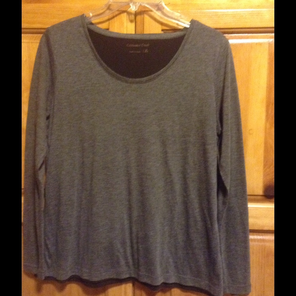 Long sleeved double color top