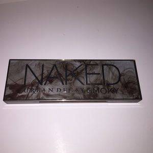 Naked smoky palette