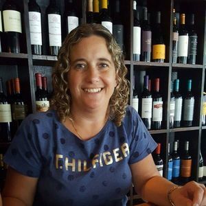 Meet your Posher, Carolina