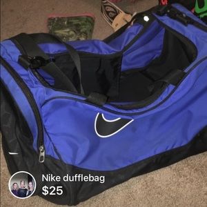 Nike dufflebag