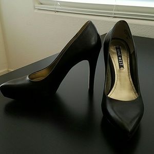 Dark brown Nine West pumps size 6