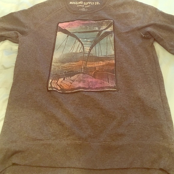 Large Golden Gate Bridge Sweatshirt - Picture 1 of 3