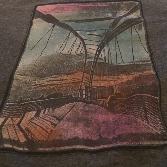 Large Golden Gate Bridge Sweatshirt - Picture 2 of 3