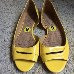 Nine West yellow flats