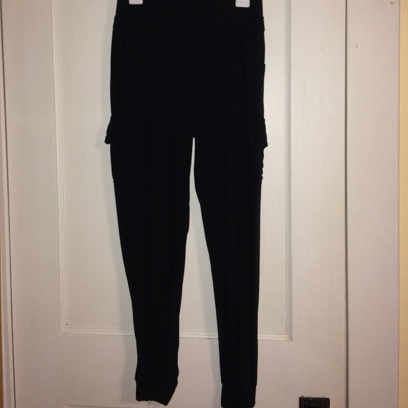⭐️️SALE⭐️️ Black Pants