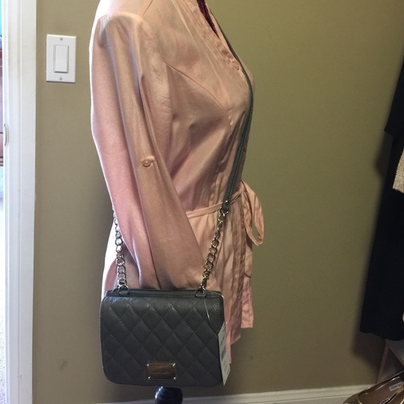 Quilted shoulder purse - Picture 4 of 4