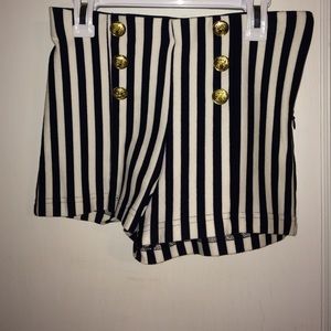 ⭐️️SALE⭐️️ Forever 21 Shorts