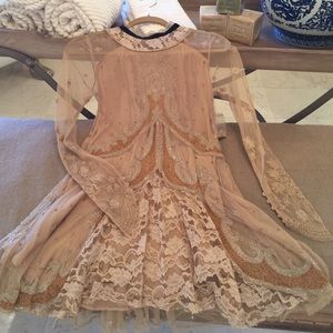 Free people lace, beaded dress size 0, new