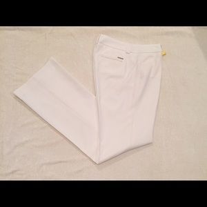 Off- white pants in excellent condition.