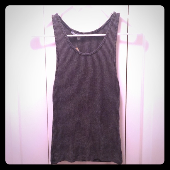 NWT Don't Ask Why from AE grey rib crop tank.