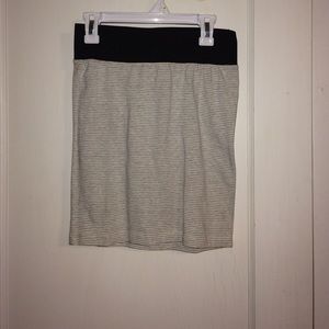 ⭐️️SALE⭐️️ Forever 21 Skirt