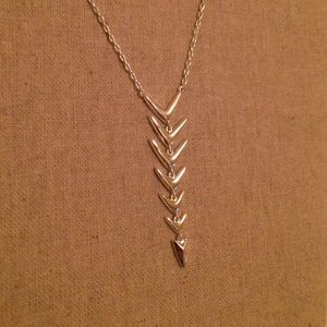 Stella&Dot Arrow Drop Necklace