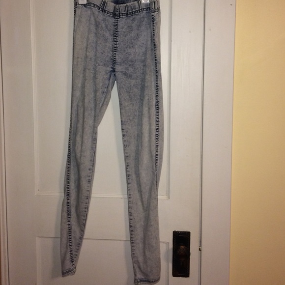 ⭐️️SALE⭐️️ H&M Jeggings