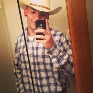 Meet your Posher, Justin