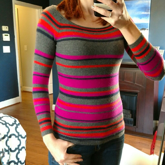 Theory Cashmere Stripped sweater