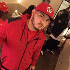 Meet your Posher, Luis