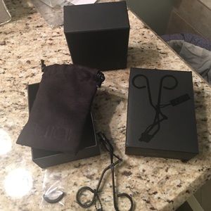 Surratt relevee eyelash curler
