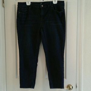 Liz Claiborne ankle jeans