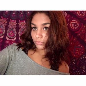 Meet your Posher, Deanna