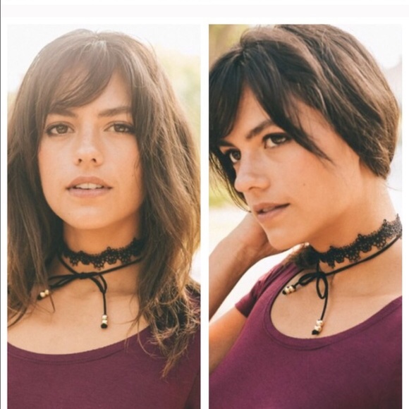 BLACK LACE DOUBLE LAYER BOW KNOT CHOKER - Picture 2 of 2