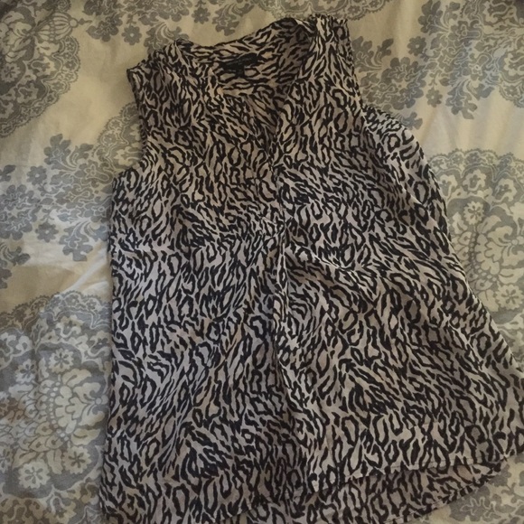 Banana Republic Silk Tank