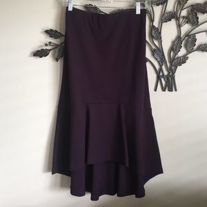 Classy hi-lo skirt