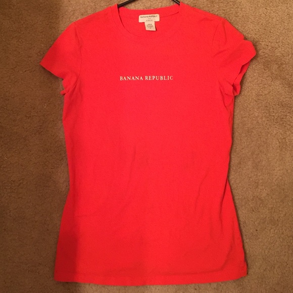 Tight stretch tee