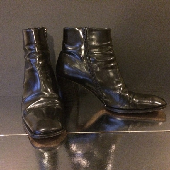 Via Spiga Black Leather Ankle Boots