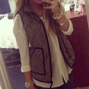 j. crew herringbone vest xs. Fits like a small