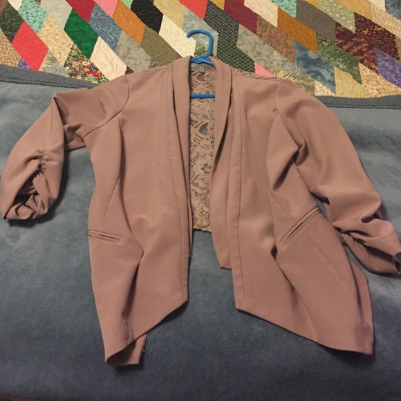 Beige/blush blazer with lace