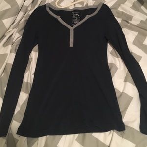 Long sleeve navy shirt
