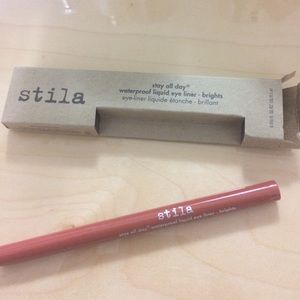 Stila Stay All Day liquid eyeliner in Amber