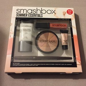 Smashbox Summer Essentials