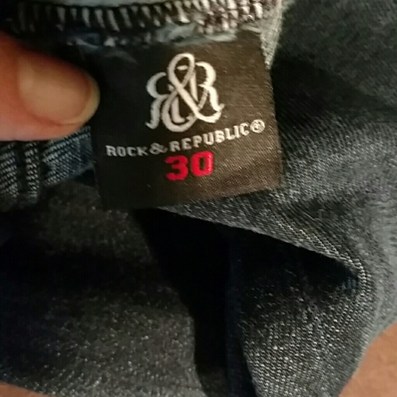 Rock & Republic Dark Wash - Picture 4 of 4