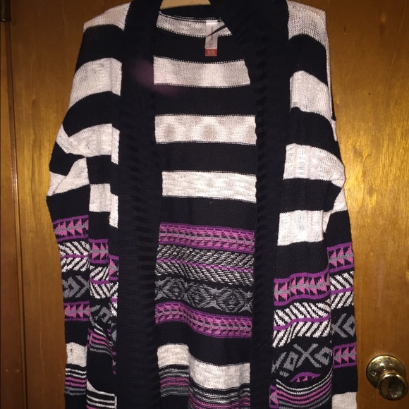 Long tribal print sweater - Picture 1 of 1
