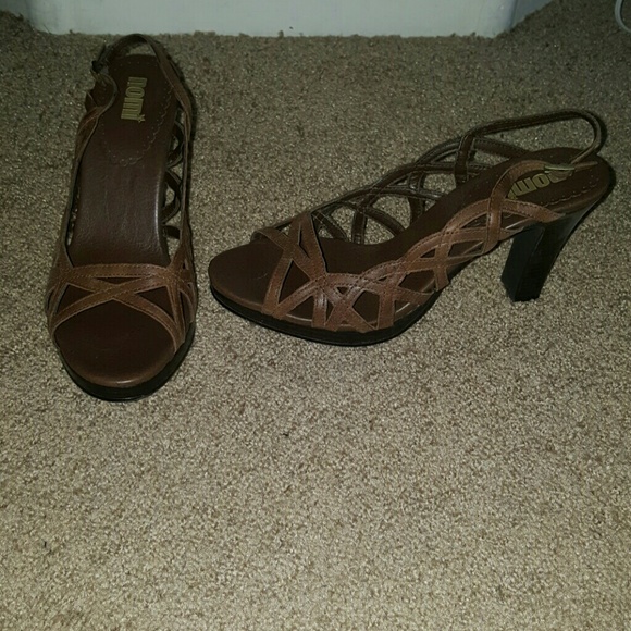 SHOES