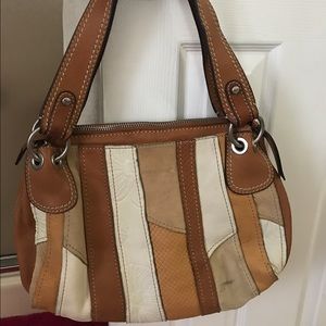 Fossil tan purse heavy leather great with Uggz