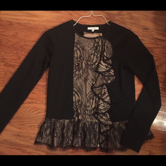 Anthropologie gorgeous lace and ruffle top