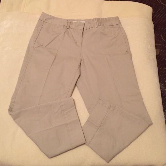 Ann Taylor Capris pants