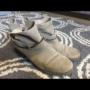 American Eagle booties NEW!
