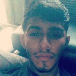 Meet your Posher, Enrique