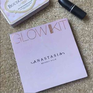 Sweets Glow Kit