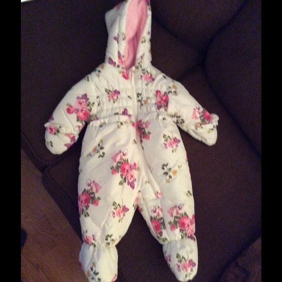 snowsuit - Picture 1 of 1