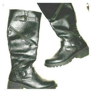 BLACK MOTO BOOTS