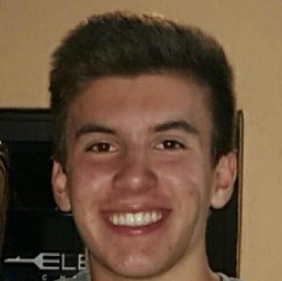 Meet your Posher, Andrew - Picture 1 of 1