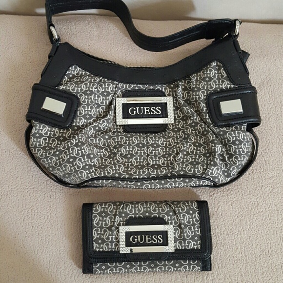 Guess purse only, wallet already sold