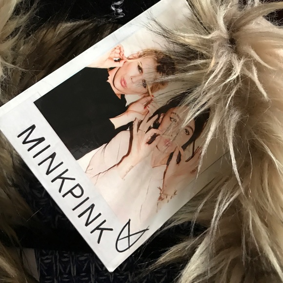 NWTs MinkPink cardigan sweater - Picture 3 of 3